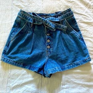 Abercrombie & Fitch 4/27 blue jean shorts high waisted with pleats and tie